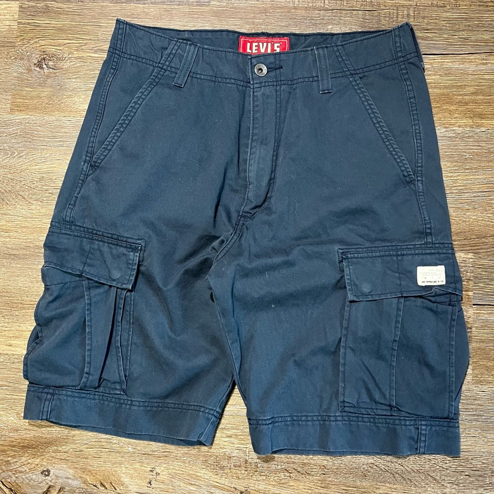 Y2K Levi’s Men’s Jean Cargo Shorts